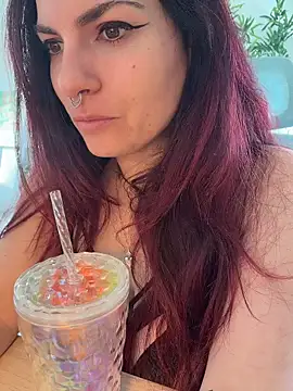 LunaMoongirl webcam