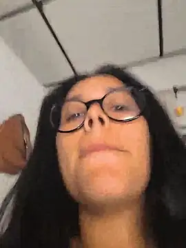 Annya-sweet webcam