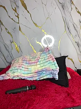 Tinakitten webcam
