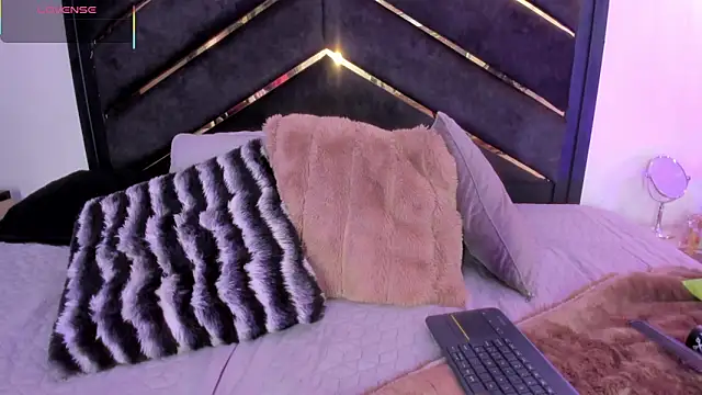 april_jones05 webcam