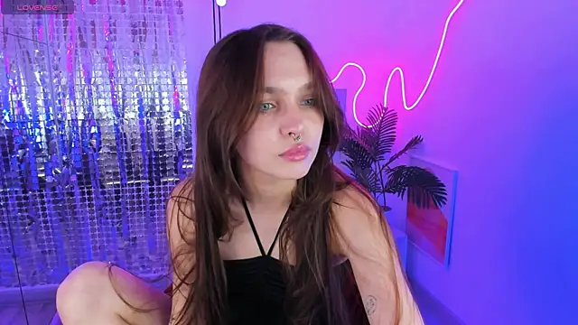 ChloeSunny webcam