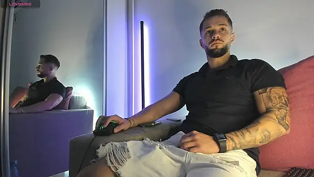 nicholasX1