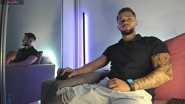 nicholasX1 webcam