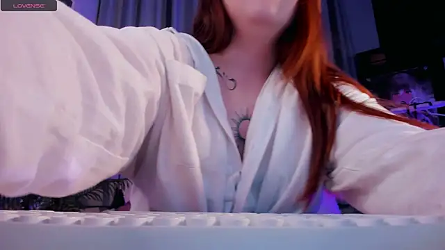 MireyaLin webcam