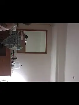 Christopher1024 webcam