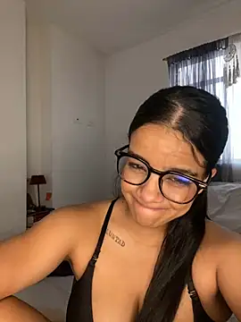 trianawhite webcam