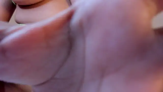 Mindy_Claker webcam