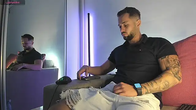 nicholasX1 webcam