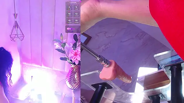 NicoleJons_ webcam