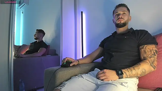 nicholasX1 webcam