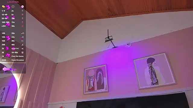 elodie_walker webcam