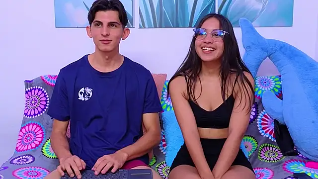 Ana_and_Leo webcam