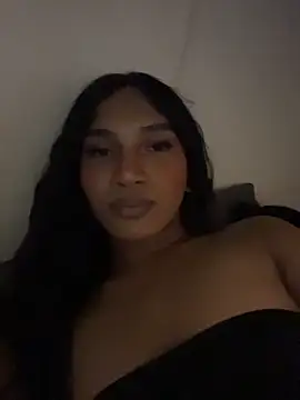 slutty_aki webcam