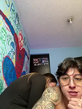 Valery_Salmons webcam
