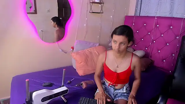 DaliaKhemu webcam