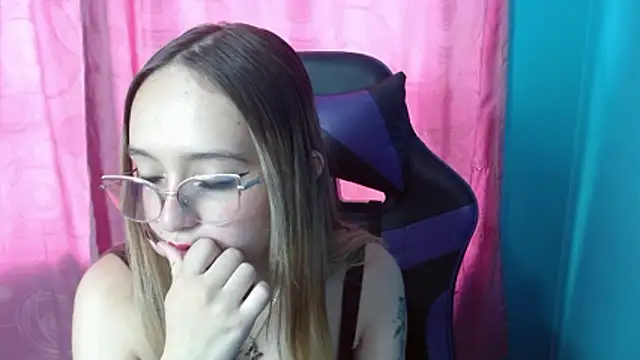 Liaroberts1 webcam