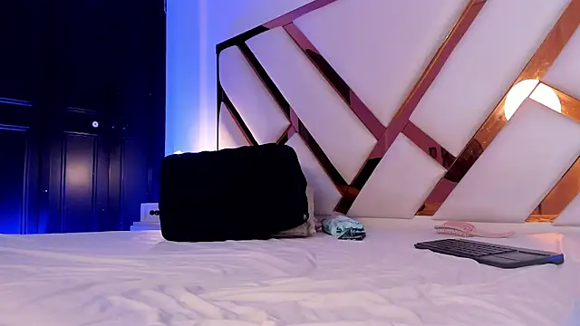 aron_cruz (M young) - Buttocks oil and bounce