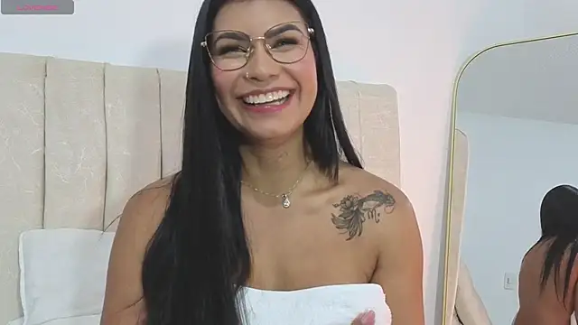 Paulaboterom live sex cam