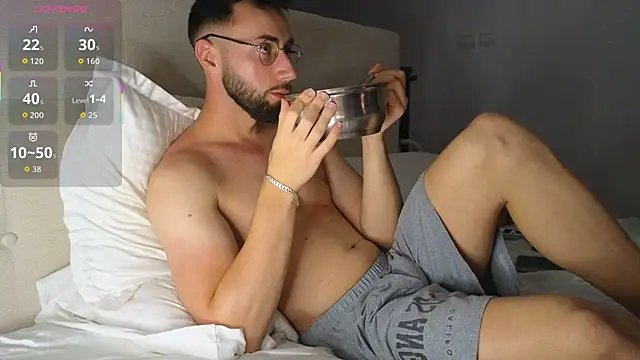 RyanStorm_ webcam