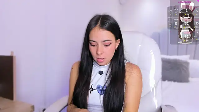 Aishellyng18_ webcam
