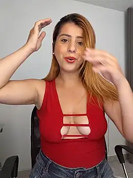 Nahiajhonson_ webcam