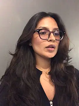 Gia_Mazzon live sex cam