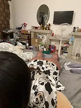 Ponthip live cam on StripChat