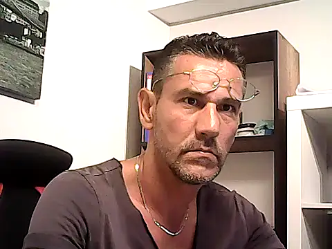 mastercharisma35 webcam