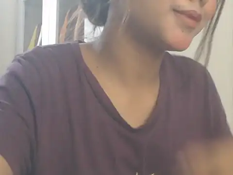 NancyRuvi webcam