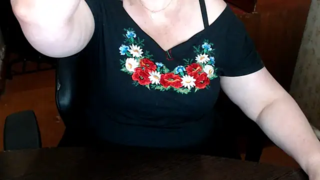 AlisaHot55 webcam