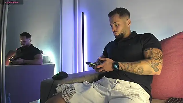 nicholasX1