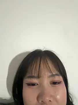 Lov3lily webcam