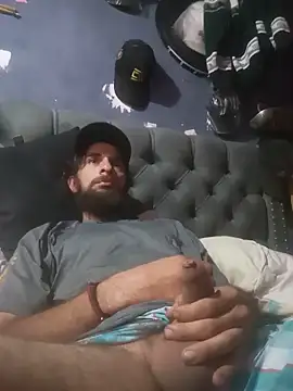 hairy_mannn webcam