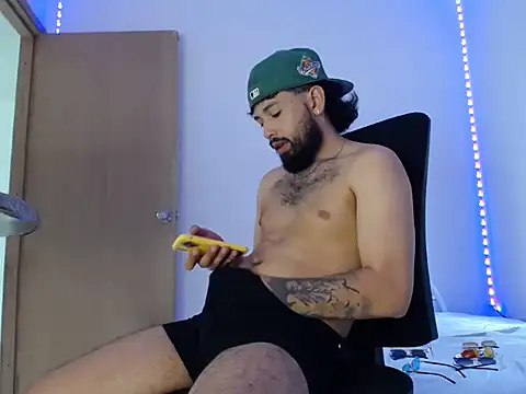 camilorestrepo77 webcam