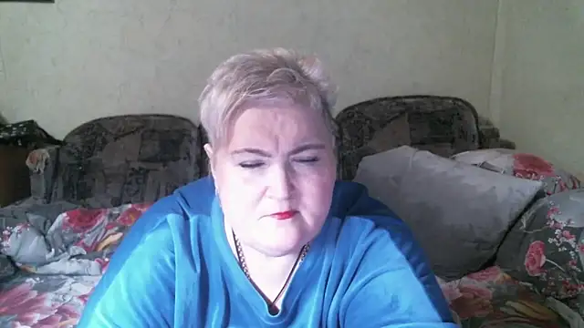 Lana555 live cam on StripChat