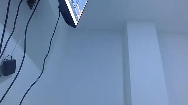 isabel_24_gil webcam