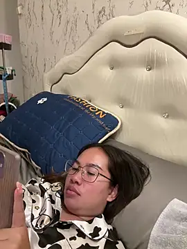 Ponthip webcam