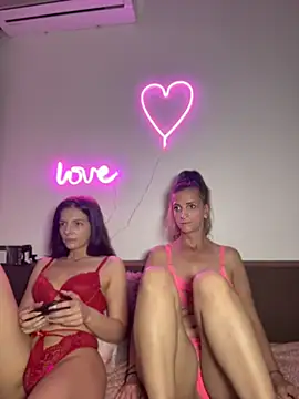 Sabrinedivinee webcam