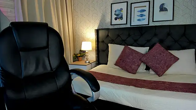 sophie__blare webcam