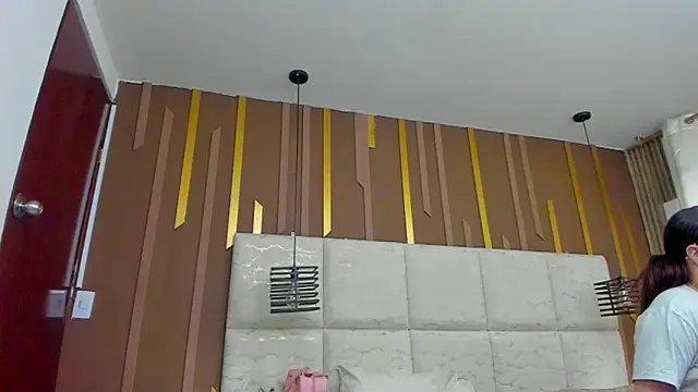 AmbarGills webcam