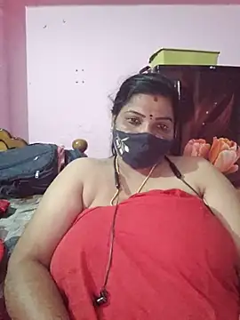 tamil_lathikaaa webcam