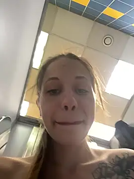 Olivia_Jemison webcam