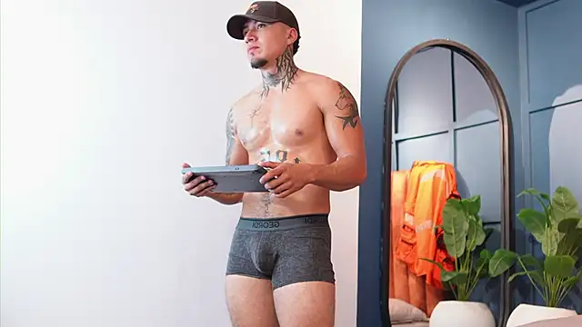 JhonyWestt webcam