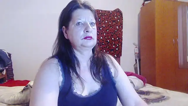 ExtasyMature webcam