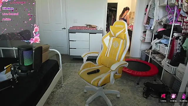 sweetbuttocks1 webcam