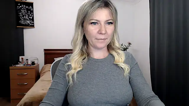 ParadiseAlina webcam