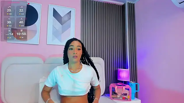 Clawdeen__wolf webcam