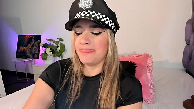 NicoleDiior webcam