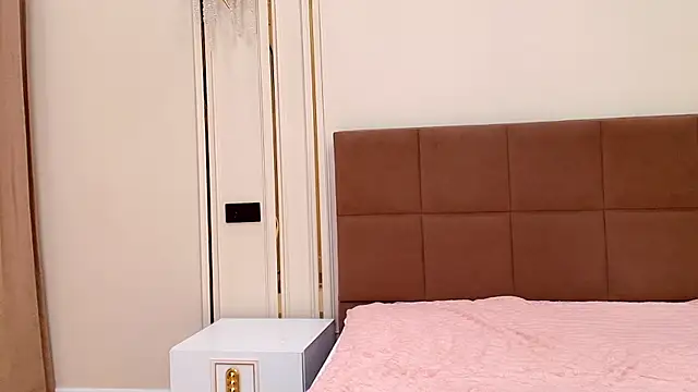 maddie_perezz webcam