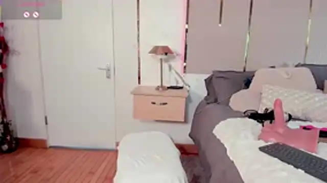 Jadeh_Williams02 webcam